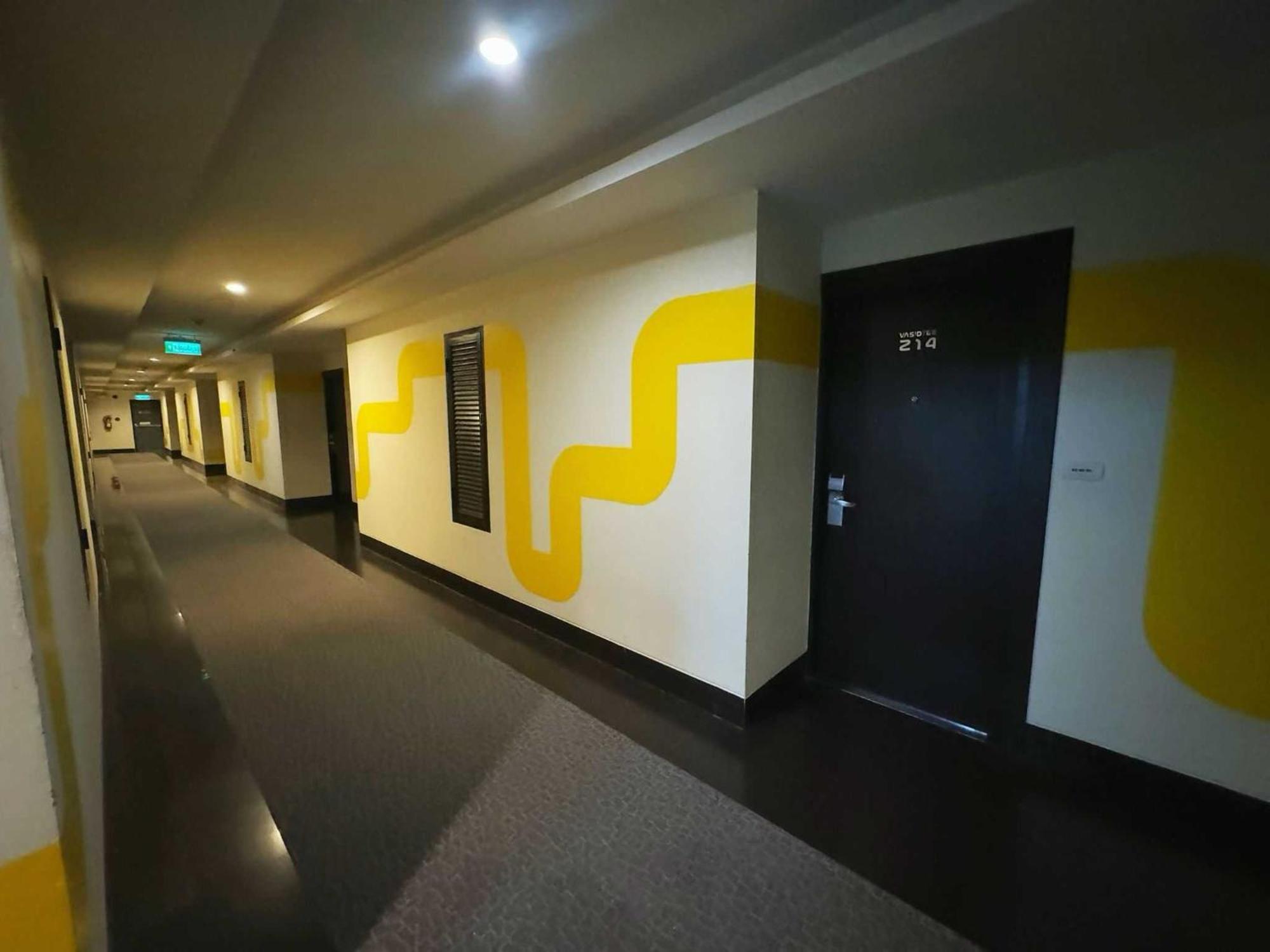Vasidtee City Hotel Suphan Buri Buitenkant foto