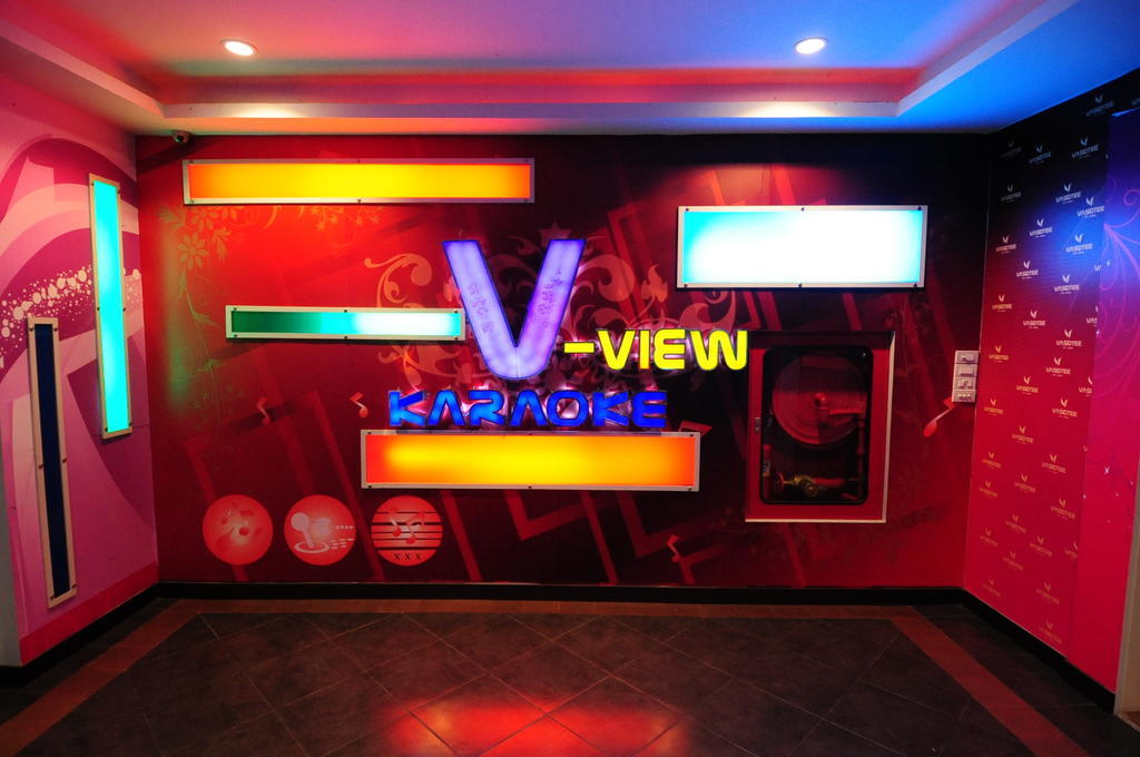 Vasidtee City Hotel Suphan Buri Buitenkant foto
